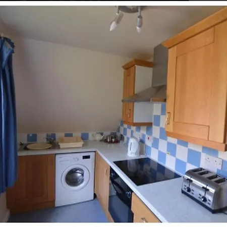 New 3bd Swiss Style Chalet Village *