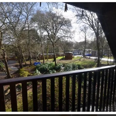 New 3bd Swiss Style Chalet Village