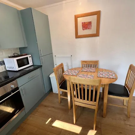 Chalet Cosy 2bd Chalet Holiday Village St Ives (Cornwall)