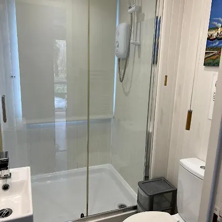 Chalet Cosy 2bd Chalet Holiday Village St Ives (Cornwall)