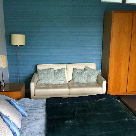 Primrose House 3*