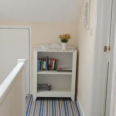 Flat 4 Whiterock Holiday home *