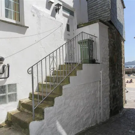 Flat 2 Chy Rosewarne * St Ives (Cornwall)