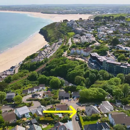Holiday home Little Coombe *