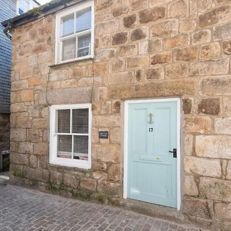 Holiday home Old Arch Cottage, The Digey,