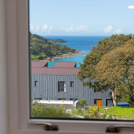 7 Sandy Lane Apartment