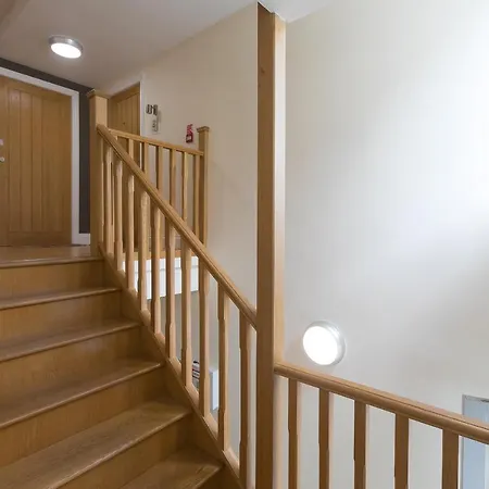 Apartment 7 Sandy Lane