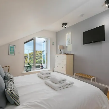 Apartment 7 Sandy Lane