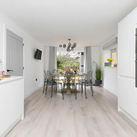 Abelia Holiday home