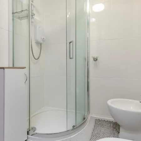 17 Carthew Court Holiday home