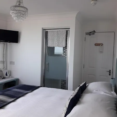 Rivendell Bed & Breakfast 3*
