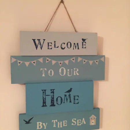 Holiday home Island View - 3 Bedroom - 40m To Porthgwidden - Sleeps 7 - Inc Free Parking St Ives (Cornwall)
