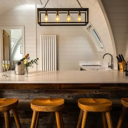 Pod - Luxury Glamping