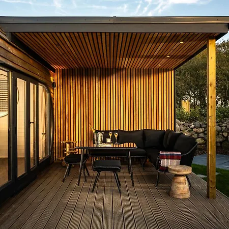 Pod - Luxury Glamping Holiday home *