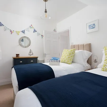 Holiday home Pendunes - Spectacular Views, Turquoise Sea, Cornwall *