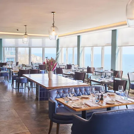 Harbour & 4* St. Ives