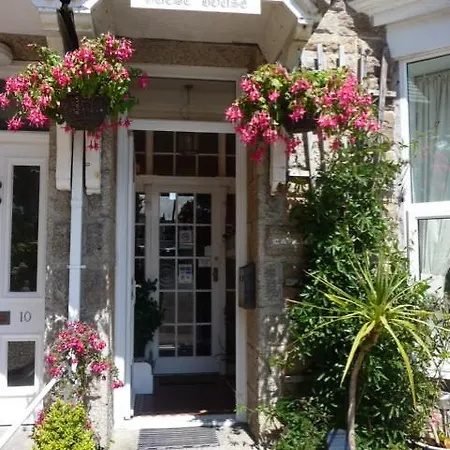 Guest house Carlill *