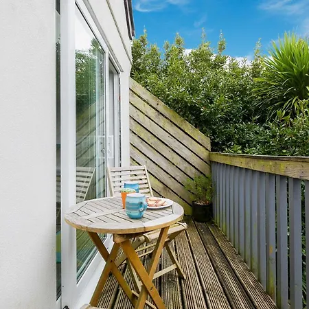 Number One - Stones Court Holiday home *