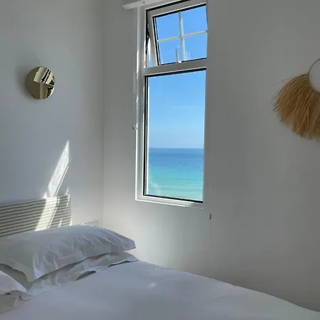 Harbour View House Bed & Breakfast *
