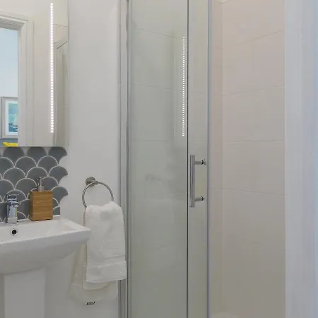 6 Albany Terrace * St Ives (Cornwall)