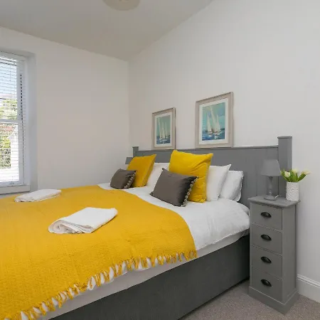 6 Albany Terrace * St Ives (Cornwall)