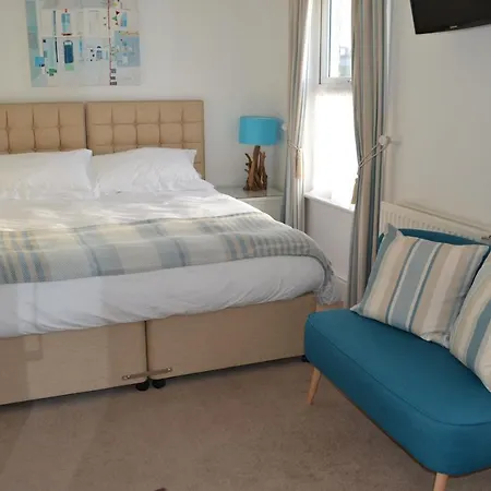Tregony Guest house 4*