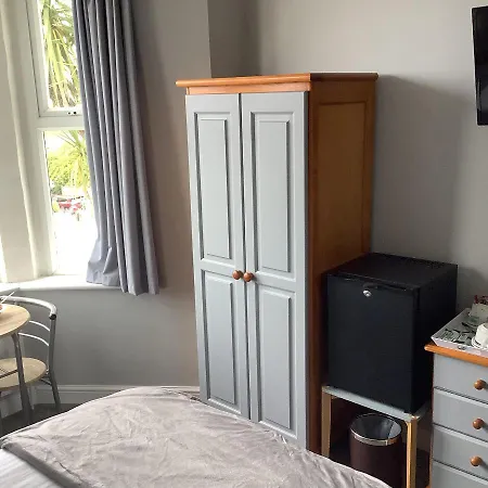 Beechwood House 4*
