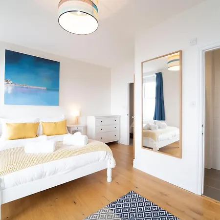 Holiday home Victoria House