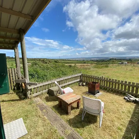 Campsite Stunning Views & Sunrises From Sally Saracen