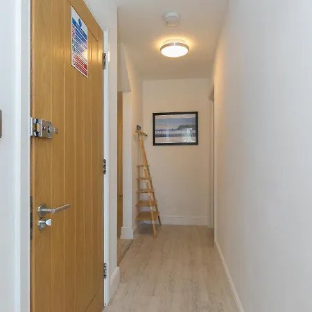 Apartment Waters Watch *