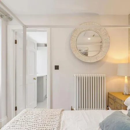 Tregurno Holiday home *