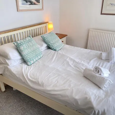 10 The Warren, Amazing Seaviews From Every Floor! * St Ives (Cornwall)