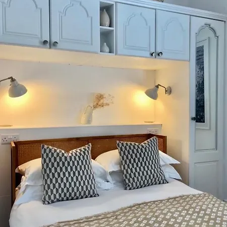 Harbour View House Bed & Breakfast