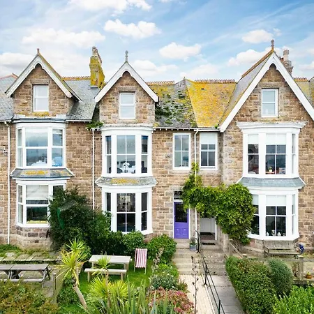 Holiday home Orla-mo Victorian Captains House,st Ives,cornwall,sleeps10-15,parking4cars,refurb2022 St Ives (Cornwall)