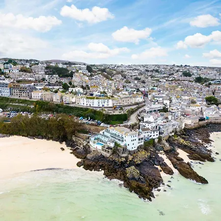 Orla-mo Victorian Captains House,st Ives,cornwall,sleeps10-15,parking4cars,refurb2022 Holiday home St Ives (Cornwall)