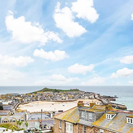 Orla-mo Victorian Captains House,st Ives,cornwall,sleeps10-15,parking4cars,refurb2022 Holiday home St Ives (Cornwall)