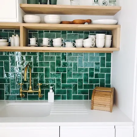 Sands And Samphire Apartment