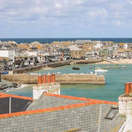 Porthmeor House Holiday home *