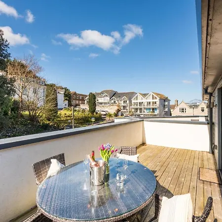 3 At Porthminster Mews *