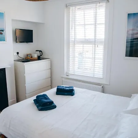 Beachside Guest house St Ives (Cornwall)