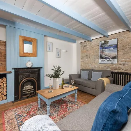 Saffron Cottage, Holiday home