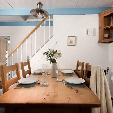 Saffron Cottage,