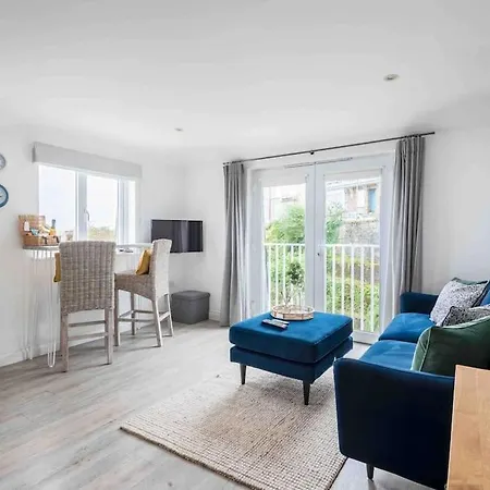 Little Haven Apartment *