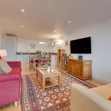 Flat 1 Porthmeor St Ives (Cornwall)