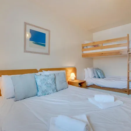 42 Carrack Widden Holiday home