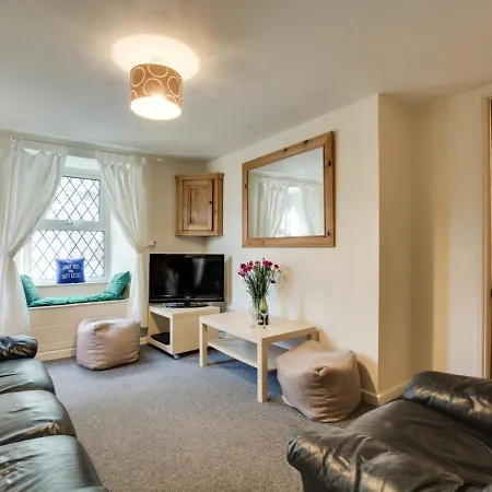 14 A Island Road St Ives (Cornwall)