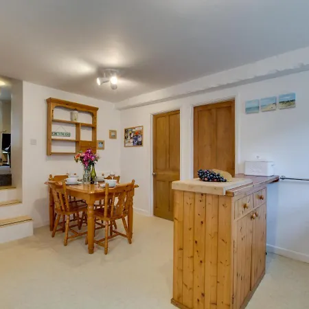 Holiday home 14 A Island Road