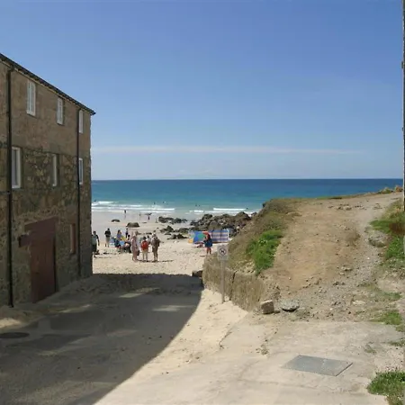 1 St Nicholas Court Apartment St Ives (Cornwall)