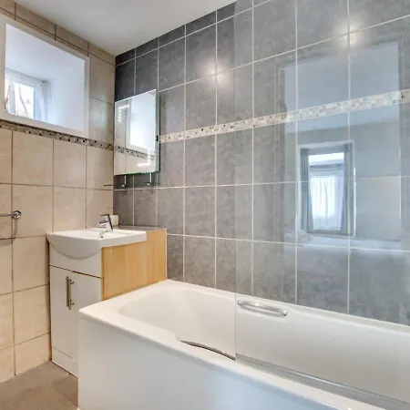 Watch House Lower Flat The Wharf Apartment St Ives (Cornwall)
