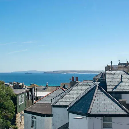 Godrevy Sight 32 Trenwith Place * St Ives (Cornwall)